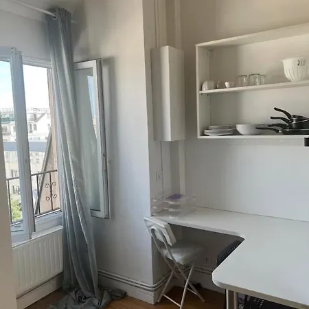 Apartment Charming - Eiffel Tower *